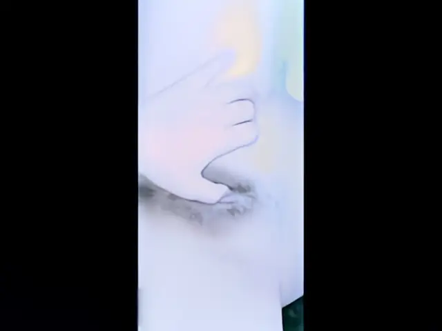 这个是两个女大学生闺蜜寝室玩激情黑丝美乳粉穴互相玩叫声酥软的视频封面