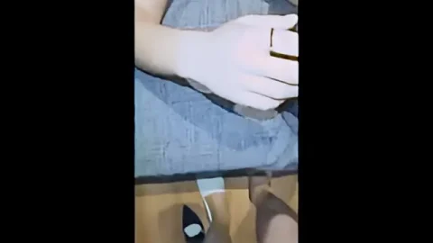 这个是两个男人无套爆操出来兼职的白嫩学妹的视频封面