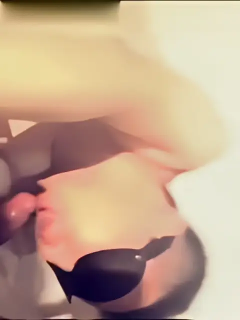 这个是和韩雅熙一起3P口爆操土豪 两人轮着操的视频封面