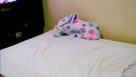 这个是国产姿势超帅的猛男和爆乳女友的视频封面