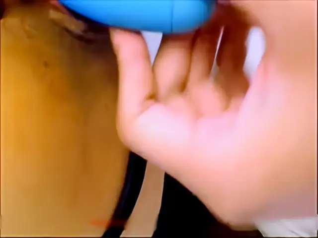 这个是国模90后娇媚陈娅迪酒店援交有钱人太会玩了肉棒上涂酸奶在给舔干净的视频封面