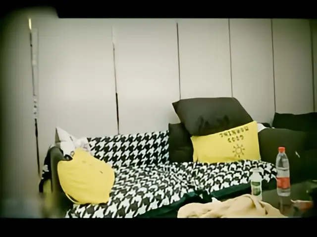 这个是极品00后小萝莉奶声奶气苗条清新沙发啪啪激情无限的视频封面