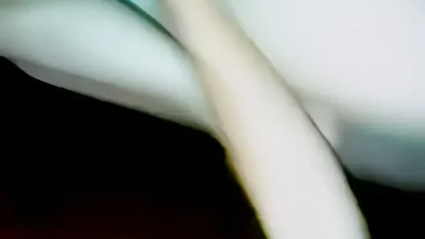 这个是露脸大乳晕妹子的阴唇无套插入屁眼儿的视频封面